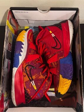Nike Kyrie 7 multi coloured basketball shoes, Size US 7